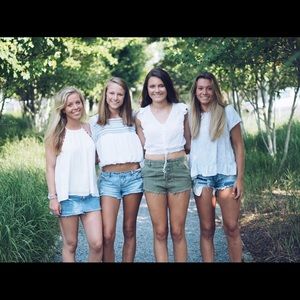 Meet your Posher, Raegan